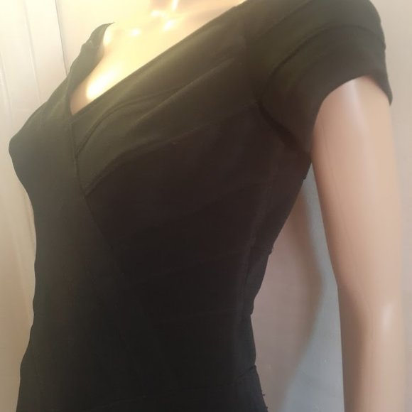 TADASHI MINI BLACK BODYCON SIZE US 6-8 - Picture 3 of 5